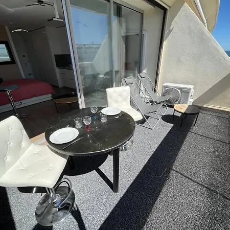 4 Personnes Cap D'agde Naturisme Cn060-e30 Apartment
